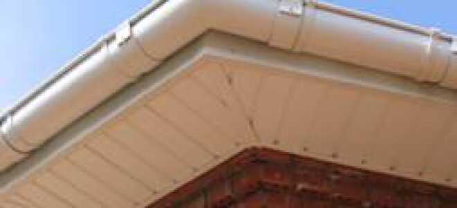 Подшивка крыши: чем правильно подшить и как сделать подшив кровли софитом, вагонкой